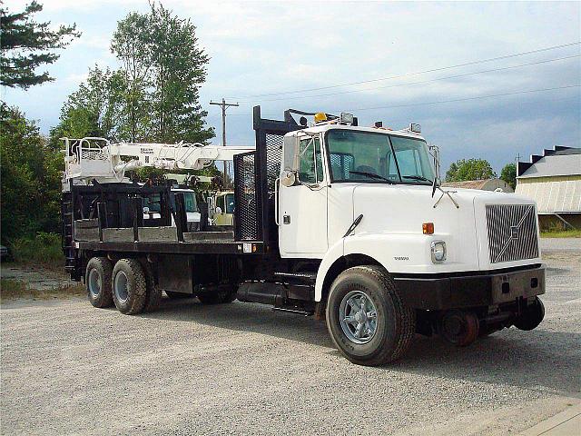 1997 VOLVO WG64 Bluffton Indiana Photo #0114507A