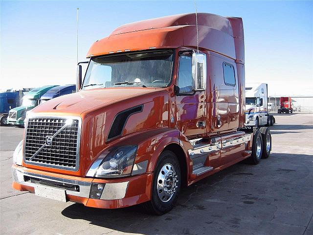 2011 VOLVO VNL64T730 COMMERCE CITY Colorado Photo #0114695A