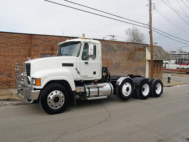 2008 MACK PINNACLE CHU613 SAINT LOUIS Missouri Photo #0114765A