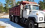 1999 MACK RD690S.