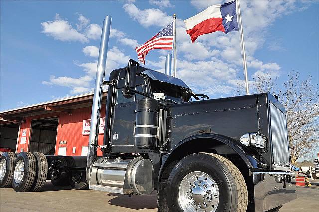 2000 PETERBILT 379EXHD Atascosa Texas Photo #0115189A