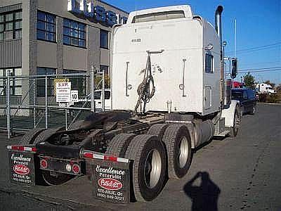 2010 PETERBILT 388 Sainte-Julie Quebec Canada Photo #0115226A