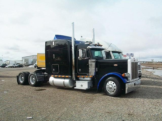 2000 PETERBILT 379EXHD Idaho Falls Idaho Photo #0115376A