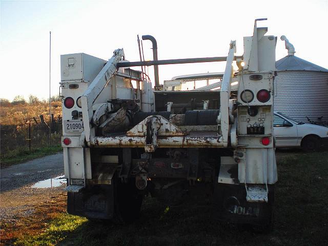 1991 FORD F800 Henryville Indiana Photo #0115541A