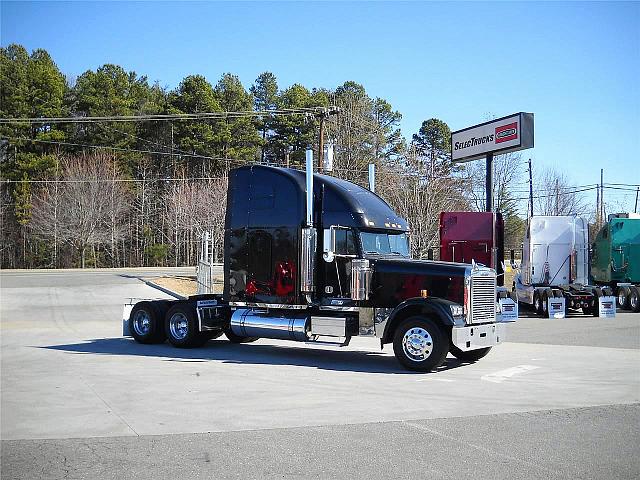 2007 FREIGHTLINER FLD13264T-CLASSIC XL CHARLOTTE North Carolina Photo #0115589A