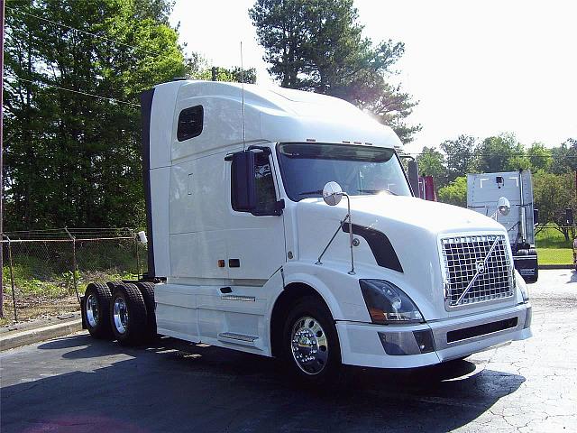 2007 VOLVO VNL64T670 Forest Park Georgia Photo #0116154A