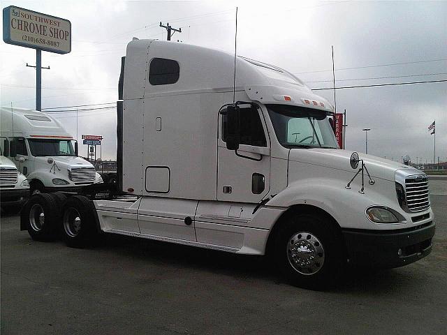 2006 FREIGHTLINER CL12064ST-COLUMBIA 120 Converse Texas Photo #0116215A