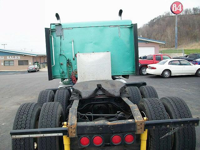 1995 INTERNATIONAL 9300 Portsmouth Ohio Photo #0116252A