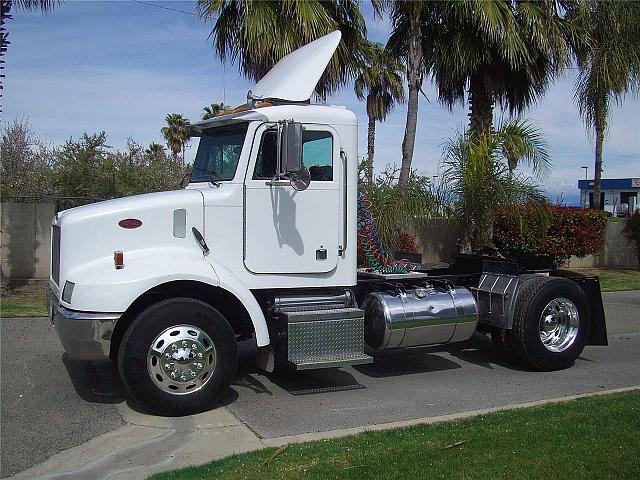 1999 PETERBILT 330 Madera California Photo #0116268A