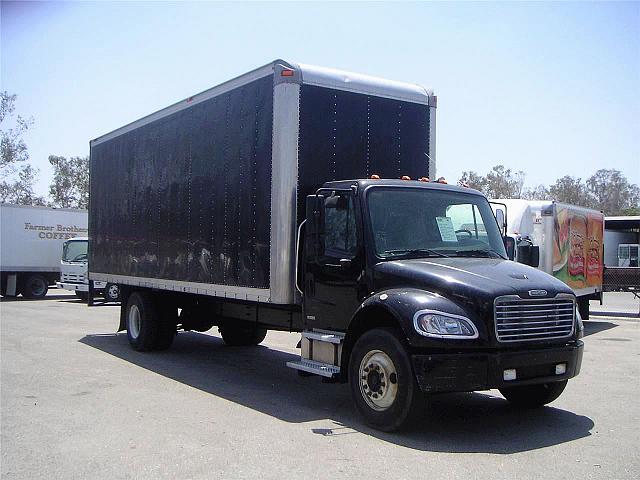 2004 FREIGHTLINER BUSINESS CLASS M2 106 Fontana California Photo #0116308A