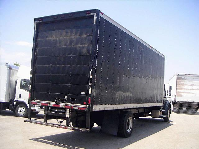 2004 FREIGHTLINER BUSINESS CLASS M2 106 Fontana California Photo #0116308A