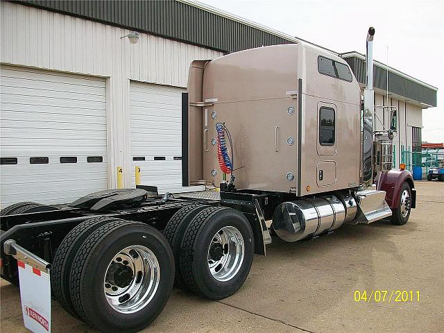 2012 KENWORTH W900L Fenton Missouri Photo #0116555A