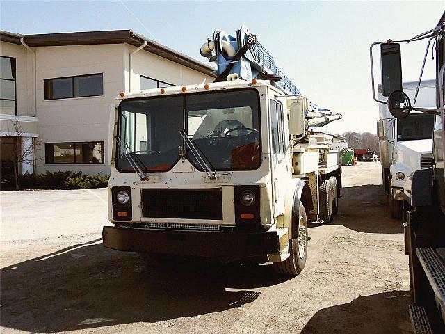 1987 MACK MR688S Caledonia New York Photo #0117160A