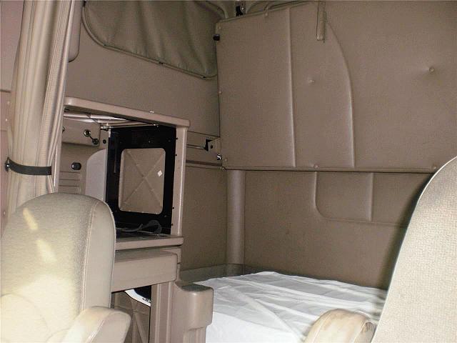 2005 INTERNATIONAL 9400i Statesville North Carolina Photo #0117338A