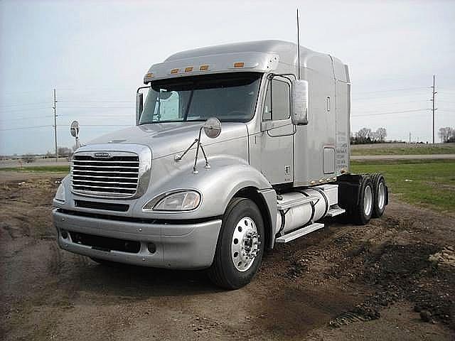 2007 FREIGHTLINER CL12064ST-COLUMBIA 120 Sioux Falls South Dakota Photo #0117501A