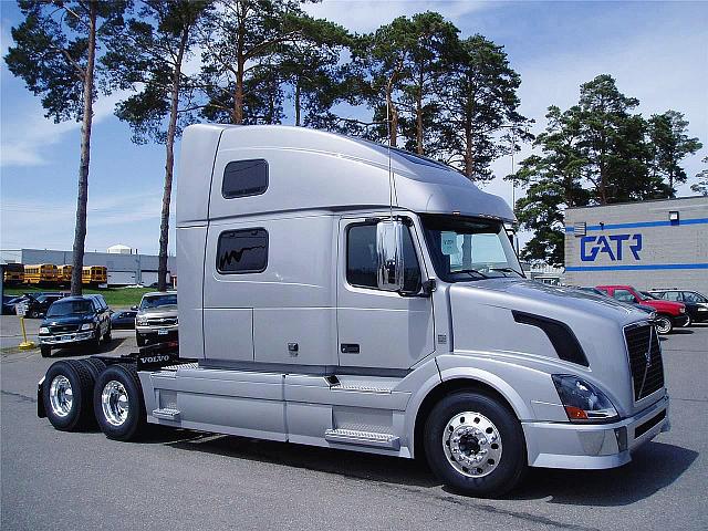 2012 VOLVO VNL64T780 Sauk Rapids Minnesota Photo #0117682A