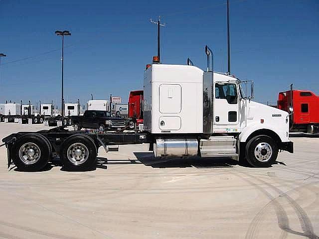 2009 KENWORTH T800 San Antonio Texas Photo #0117798A