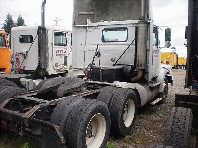 1995 WHITE/GMC WG64T Statesville North Carolina Photo #0117894A