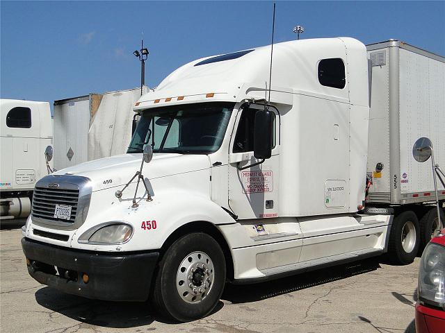 2003 FREIGHTLINER CL11264ST-COLUMBIA 112 Chicago Illinois Photo #0117953A