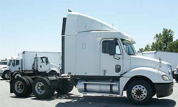 2007 FREIGHTLINER CL12064ST-COLUMBIA 120 Montebello California Photo #0118086A