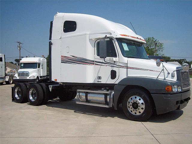 2003 FREIGHTLINER C12064ST-CENTURY 120 Irving Texas Photo #0118176A