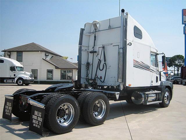 2003 FREIGHTLINER C12064ST-CENTURY 120 Irving Texas Photo #0118176A