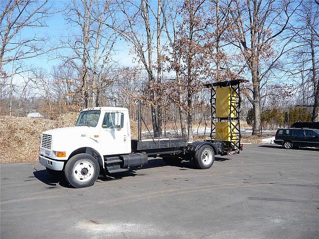 1998 INTERNATIONAL 4900 Hatfield Pennsylvania Photo #0118307A