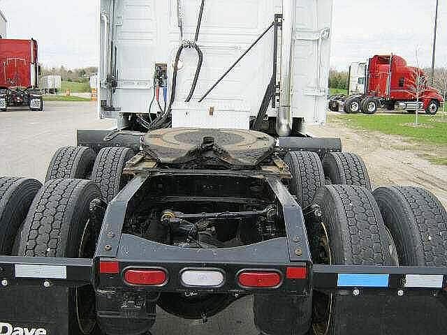 2009 VOLVO VNL64T780 Albert Lea Minnesota Photo #0119014A