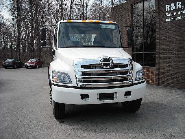 2011 HINO 338 Youngstown Ohio Photo #0120085A