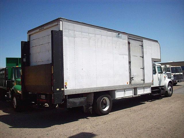 1998 INTERNATIONAL 4700 Stockton California Photo #0120663A