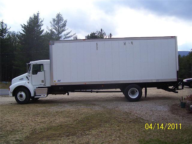 2002 KENWORTH T300 THORNTON New Hampshire Photo #0120716A