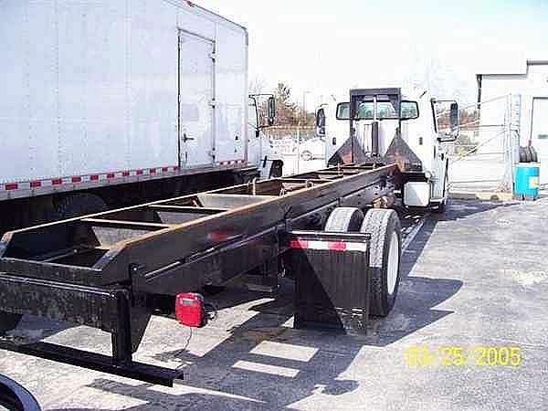 2006 FREIGHTLINER BUSINESS CLASS M2 106 Salisbury Massachusetts Photo #0120986A