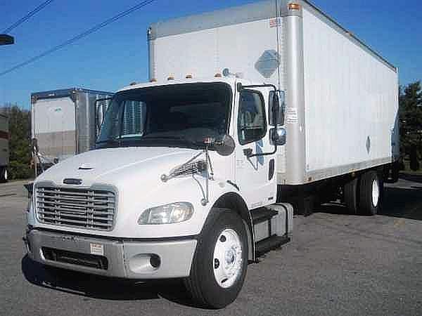 2005 FREIGHTLINER BUSINESS CLASS M2 106 Allentown Pennsylvania Photo #0121003A