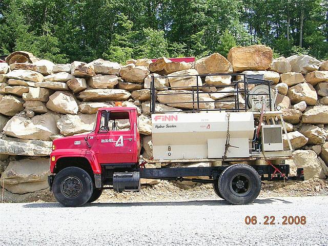 1976 FORD F8000 Daniels West Virginia Photo #0121479A