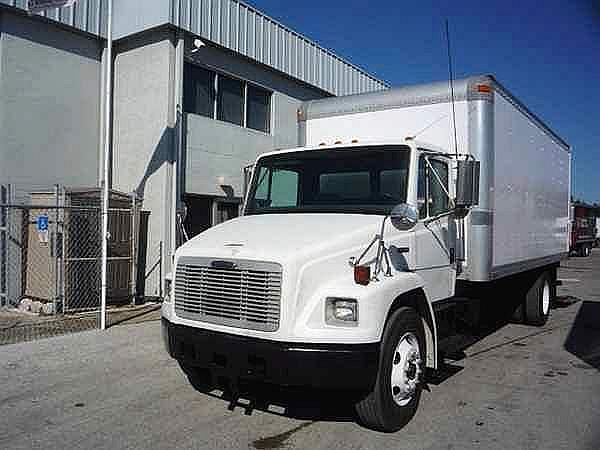 2004 FREIGHTLINER FL70 Tampa Florida Photo #0122810A