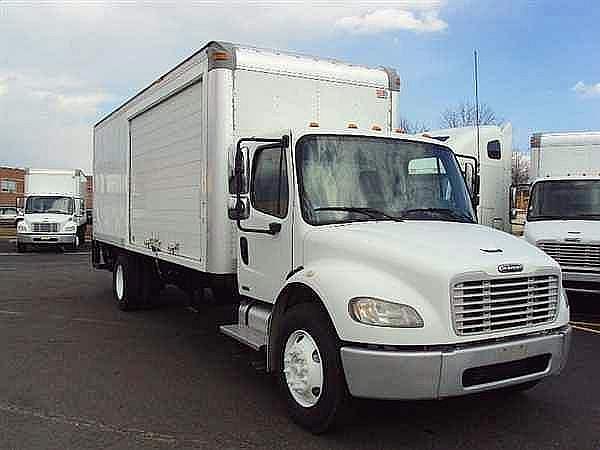 2005 FREIGHTLINER BUSINESS CLASS M2 106 Moonachie New Jersey Photo #0122850A