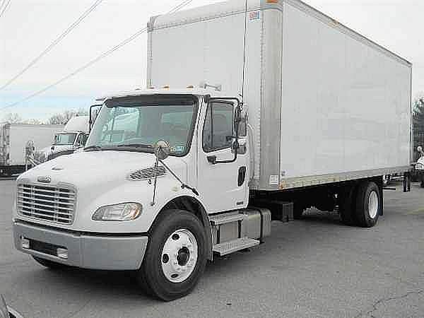 2005 FREIGHTLINER BUSINESS CLASS M2 106 Allentown Pennsylvania Photo #0122932A