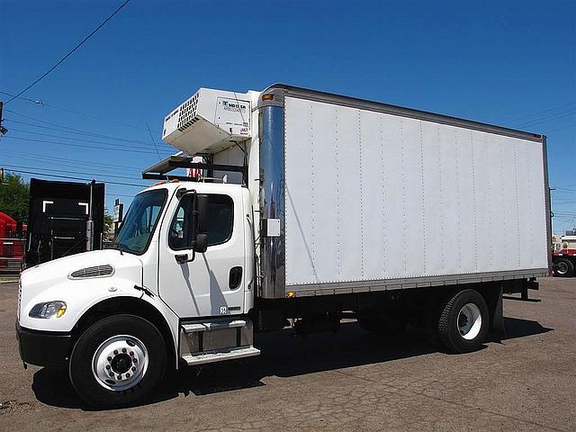 2004 FREIGHTLINER BUSINESS CLASS M2 106 Phoenix Arizona Photo #0123090A