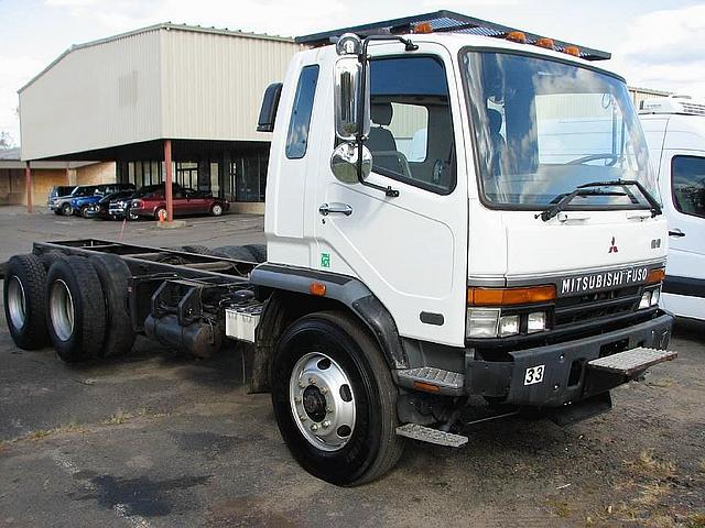 2004 MITSUBISHI FUSO FM330 Middletown Connecticut Photo #0123542A