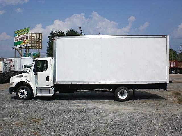 2006 FREIGHTLINER BUSINESS CLASS M2 106 Atlanta Georgia Photo #0123570A