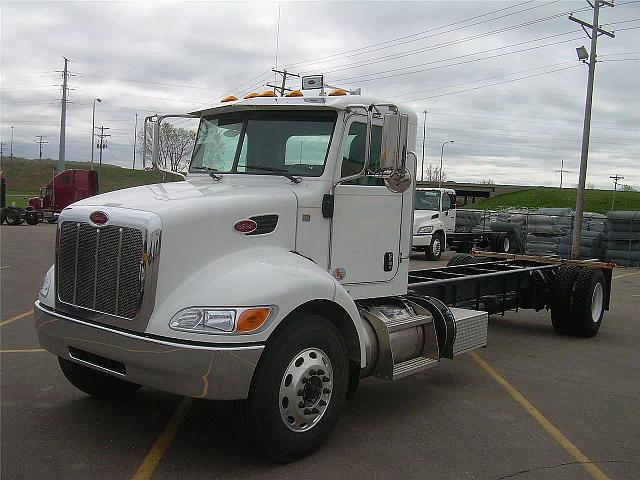 2012 PETERBILT 337 South Saint Paul Minnesota Photo #0124078A