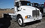 2005 KENWORTH T300.