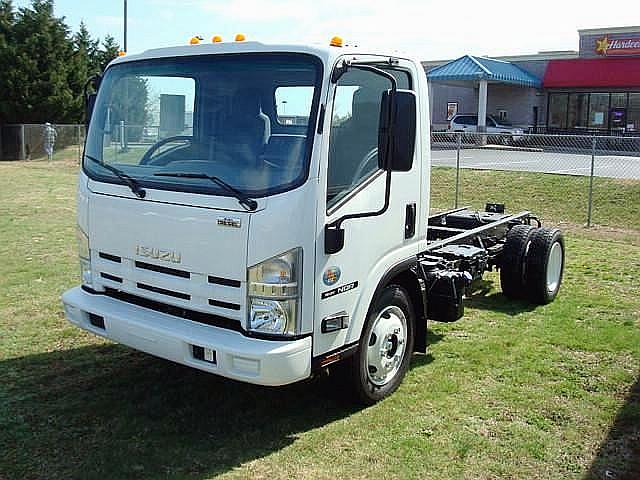 2012 ISUZU NQR Salisbury Maryland Photo #0124235A