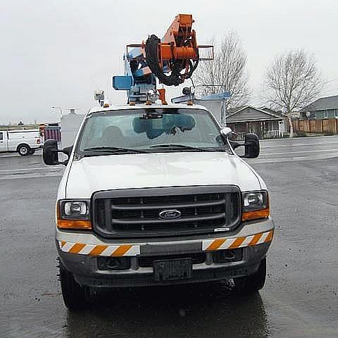 2001 FORD F550 Central Point Oregon Photo #0124351A