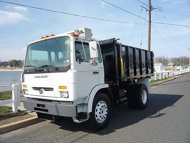 2000 MACK MIDLINER MS200P Neptune New Jersey Photo #0124489A