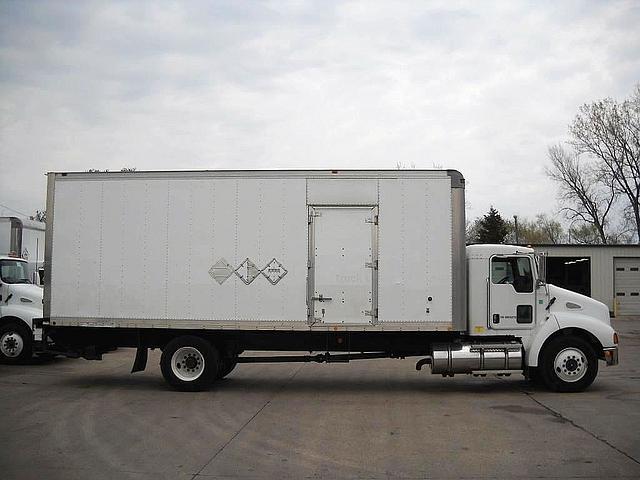 2008 KENWORTH T300 Omaha Nebraska Photo #0124521A