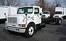 Show the detailed information for this 2000 INTERNATIONAL 4700.