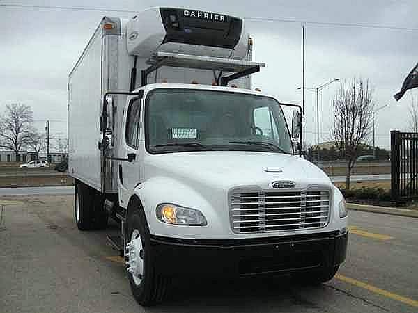 2006 FREIGHTLINER BUSINESS CLASS M2 106 Bolingbrook Illinois Photo #0124899A