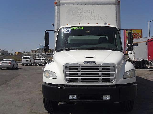 2006 FREIGHTLINER BUSINESS CLASS M2 106 San Diego California Photo #0124960A
