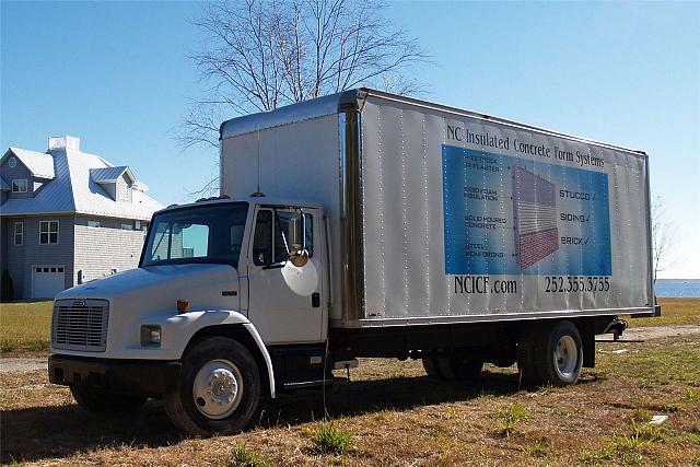 1998 FREIGHTLINER FC70 Winterville North Carolina Photo #0125164A